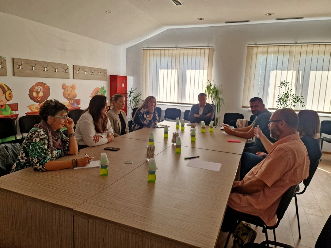 Sastanak u Pionirskoj dolini sa upravom i uposlenicima